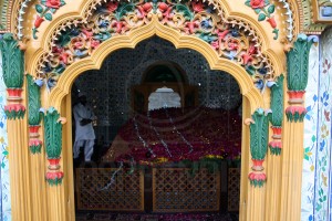 NS-2013-APR-SHADPUR-085  